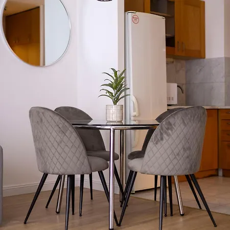 Deluxe K9 With Balcony 